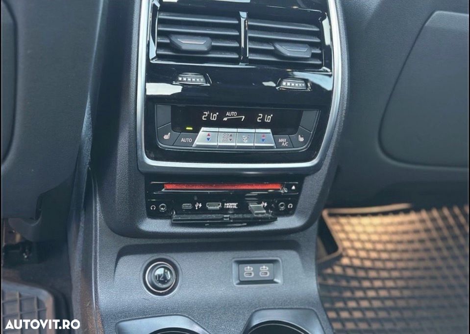 BMW X7 - 10