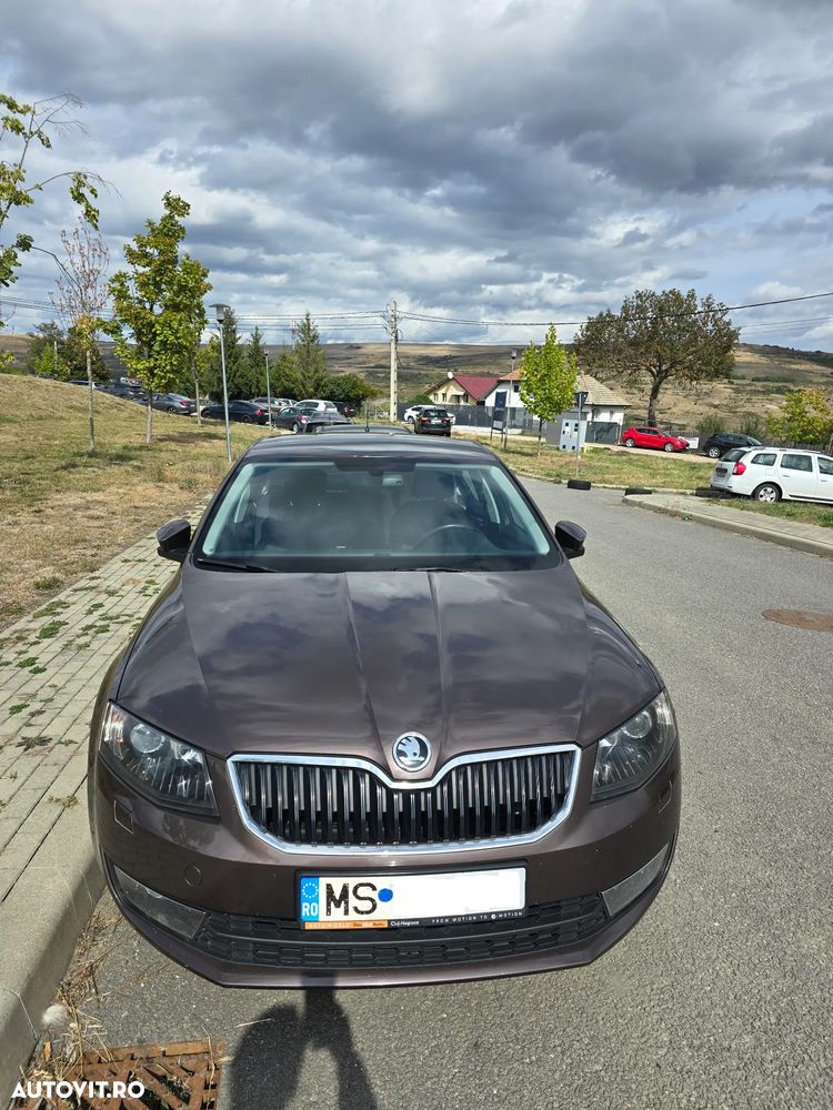Skoda Octavia 2.0 TDI Style - 1