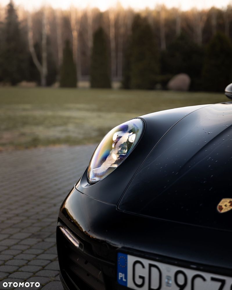 Porsche 911 Carrera S PDK - 13