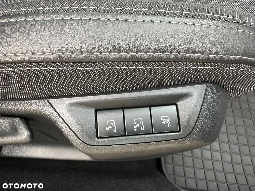 Peugeot 308 - 26