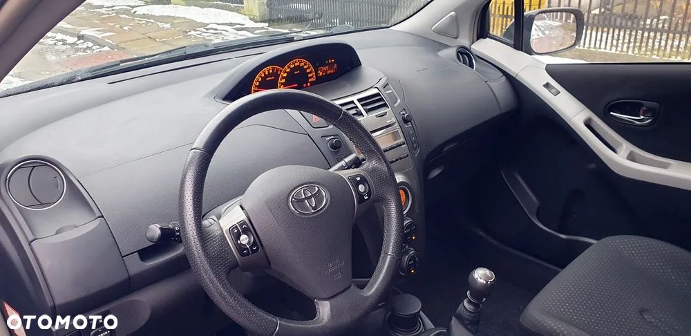 Toyota Yaris 1.33 VVT-i Edition-S - 8