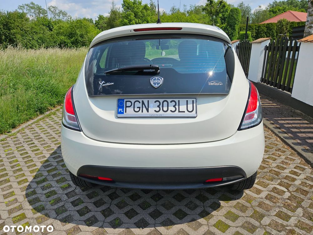 Lancia Ypsilon 1.2 8V Gold - 7