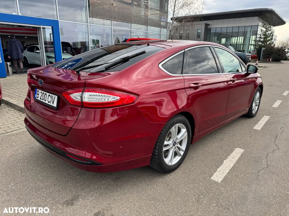 Ford Mondeo 2.0 TDCi Powershift Titanium - 4