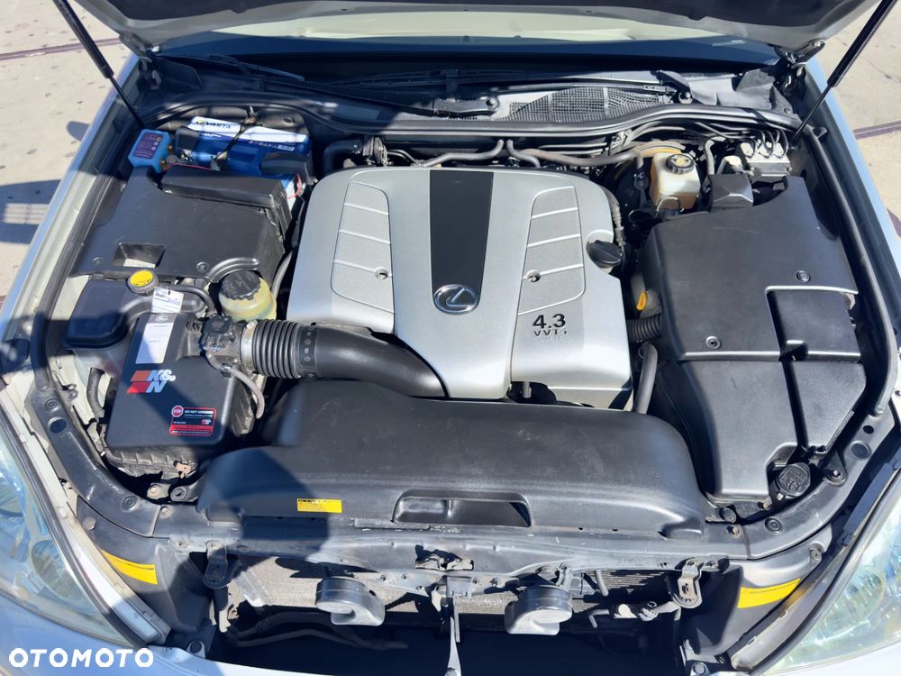 Lexus LS High Class - 28