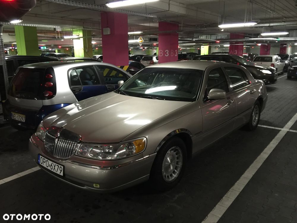 Lincoln Town Car 4.6 Executive - 14