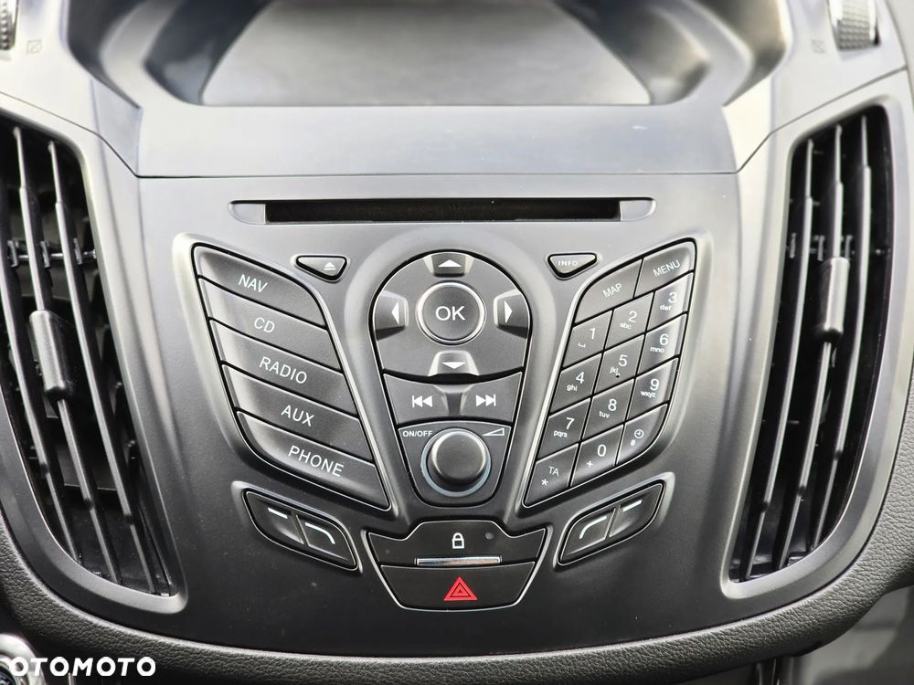 Ford Kuga 2.0 TDCi 4x4 Titanium - 32