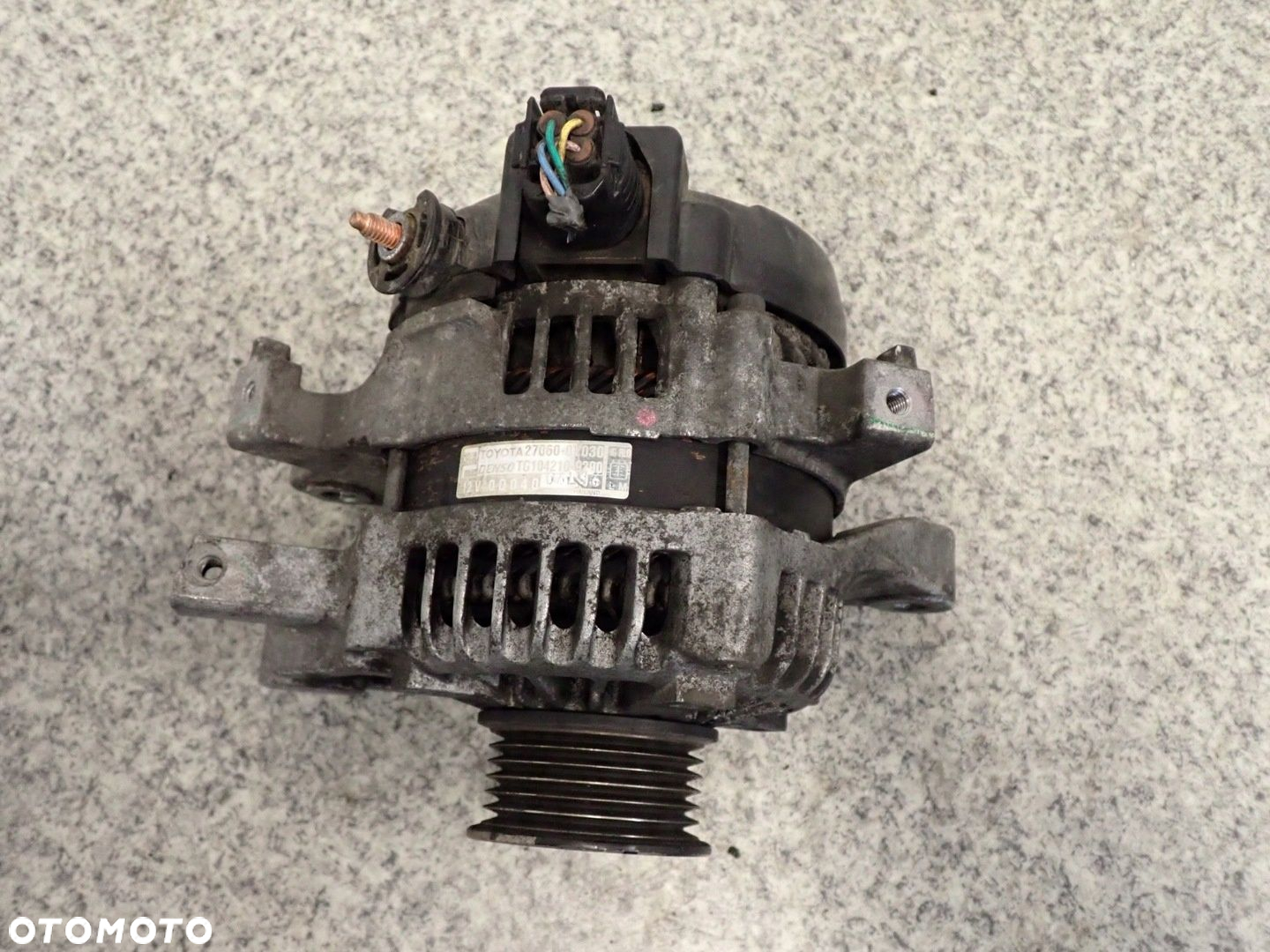 TOYOTA YARIS II 1.33 BENZ 09-11 ALTERNATOR - 2