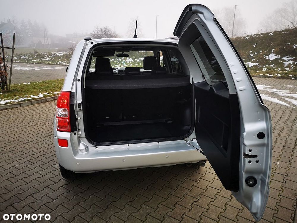 Suzuki Grand Vitara 1.9 DDiS De luxe - 8