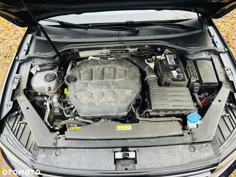 Volkswagen Passat 2.0 TSI Business DSG - 11