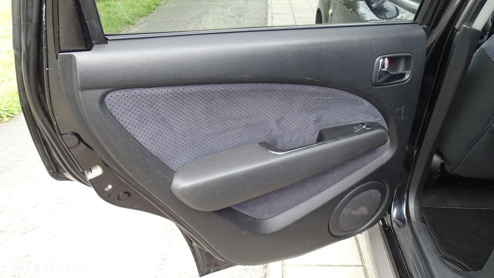 Mitsubishi Outlander 2.0 Sport 4WD - 20