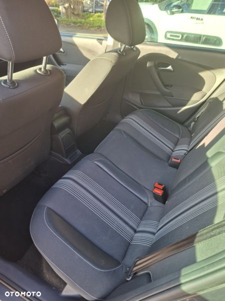 Volkswagen Polo 1.6 TDI MATCH - 18