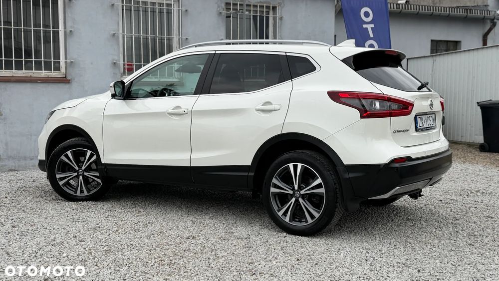 Nissan Qashqai 1.2 DIG-T N-Connecta EU6 - 4