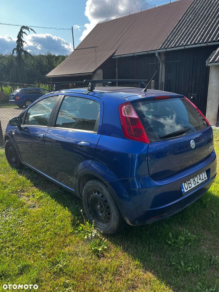Fiat Grande Punto - 2