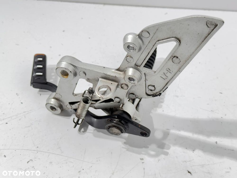 Set kierowcy prawy Yamasaki R-STUNT 50 - 5