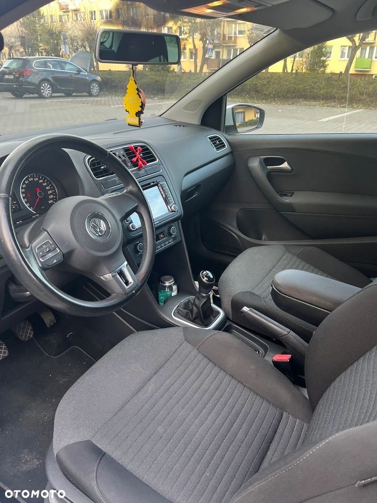 Volkswagen Polo - 16