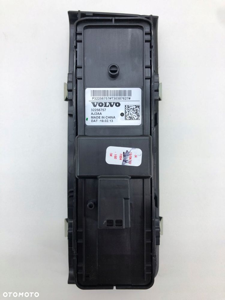 VOLVO XC40 PANEL PRZEŁĄCZNIK SZYB KIEROWCY 32256757 - 2