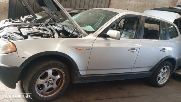 Para Peças Bmw X3 (E83) - 2
