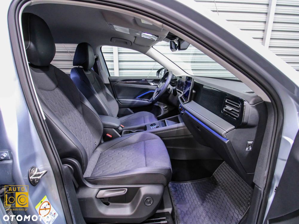 Volkswagen Tiguan 1.5 eTSI Elegance DSG - 10