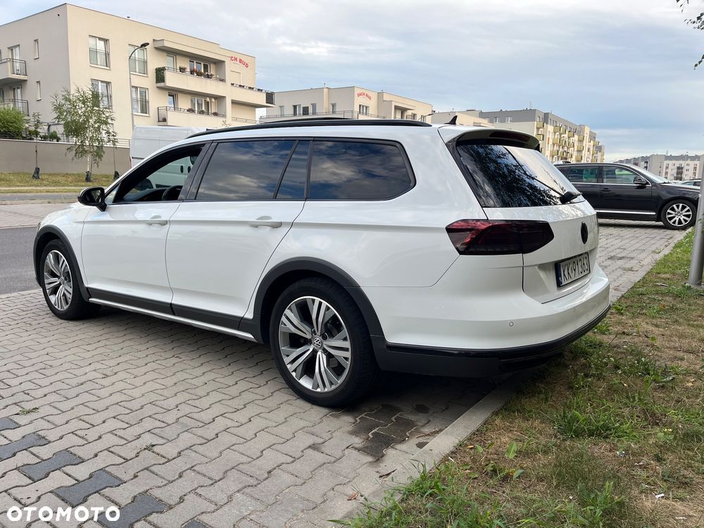 Volkswagen Passat Alltrack - 4