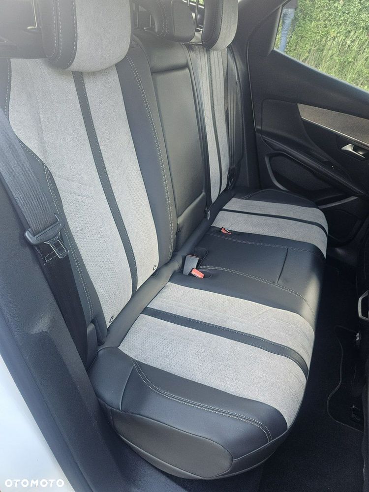 Peugeot 3008 - 19
