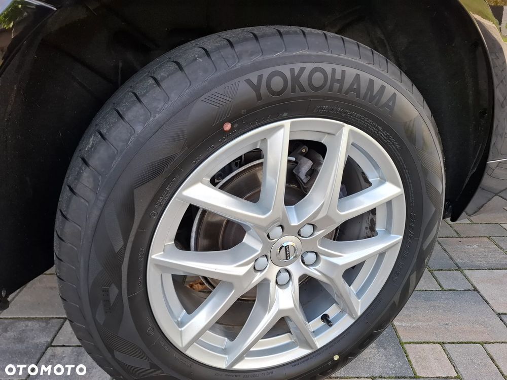Volvo XC 60 D4 Momentum - 7