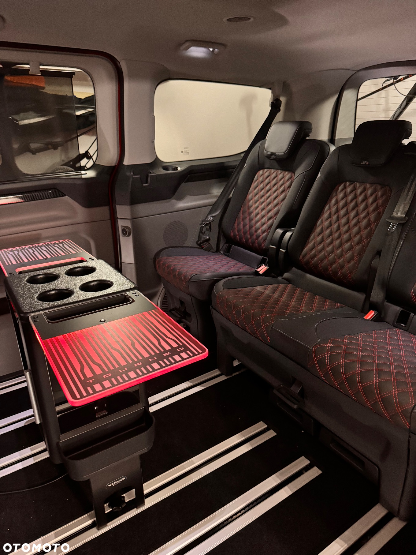 Ford Tourneo Custom 2.0 EcoBlue L1 Active SelectShift - 26