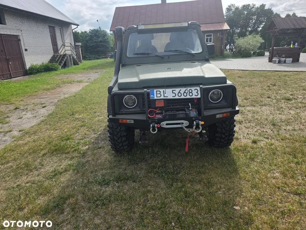 Suzuki Samurai - 1