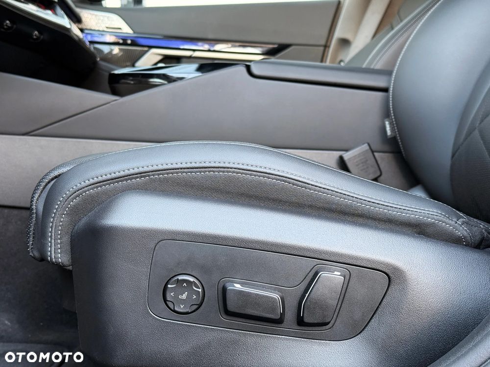 BMW Seria 5 540d xDrive - 30