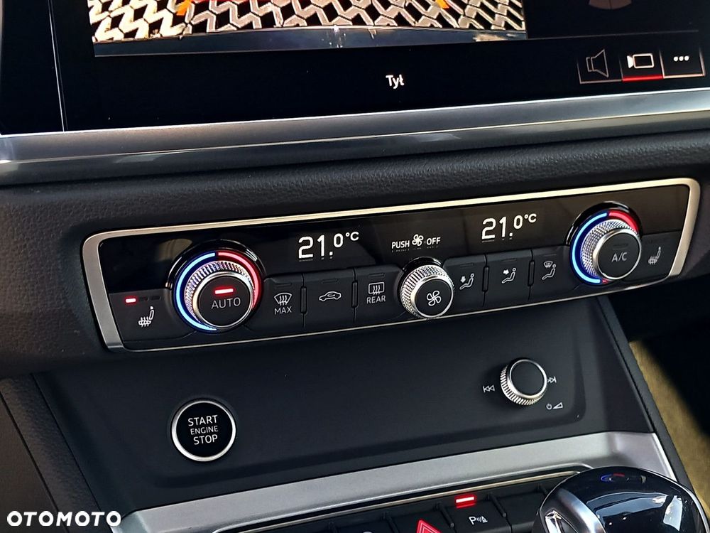 Audi Q3 Sportback - 16