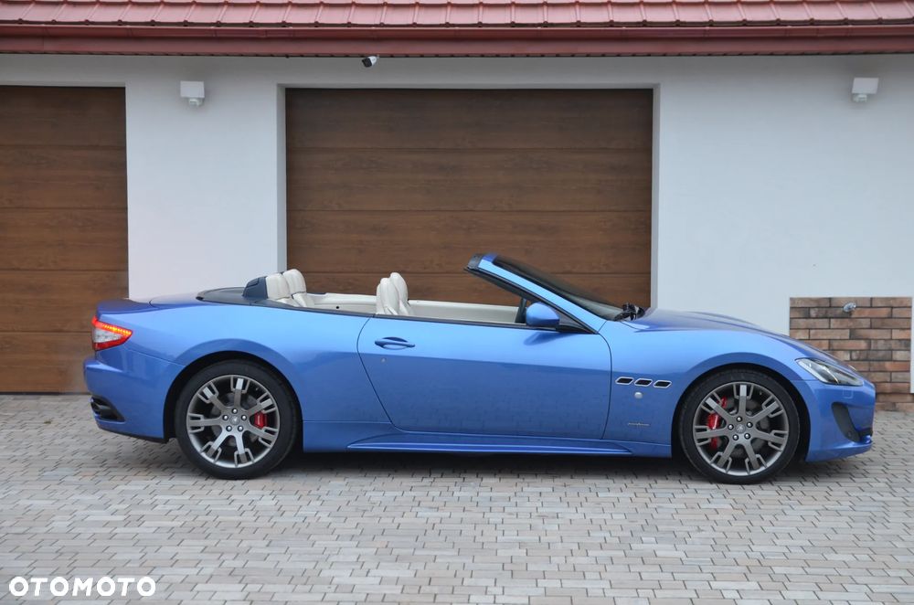 Maserati GranCabrio Sport - 23