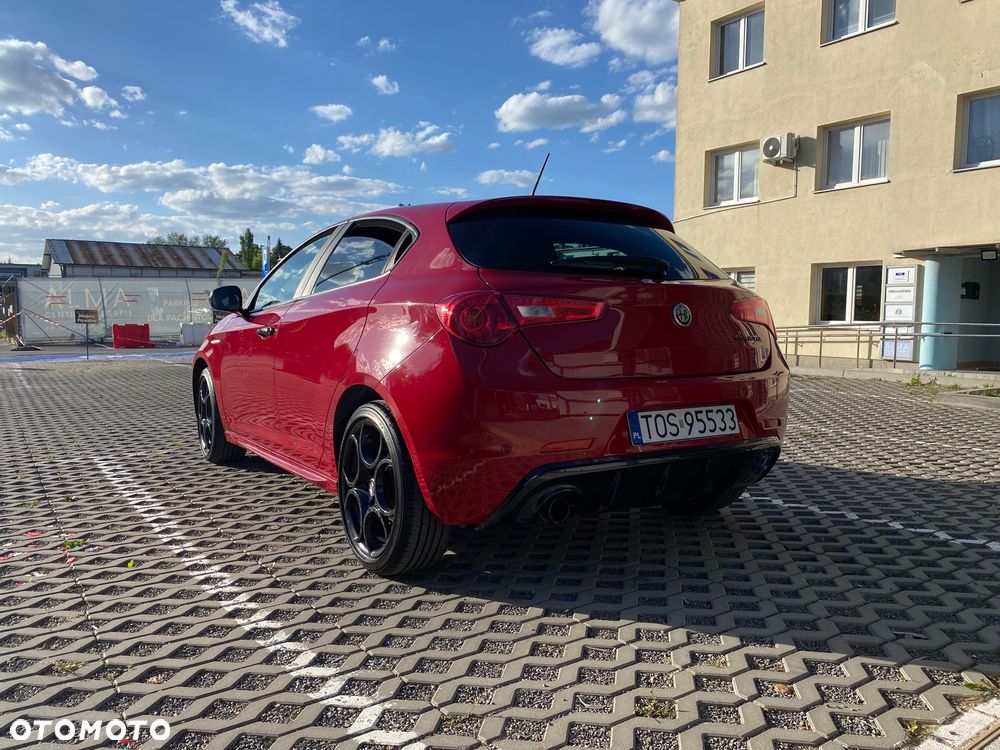 Alfa Romeo Giulietta 1.6 JTDM 16V Lusso - 5