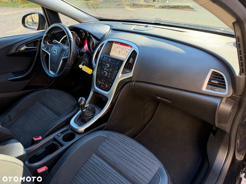 Opel Astra 1.4 Turbo Sport - 29