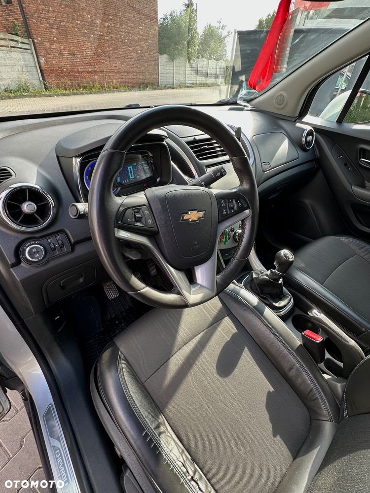 Chevrolet Trax 1.7 D LT - 17