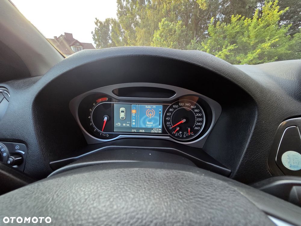 Ford Mondeo 2.0 Titanium - 19