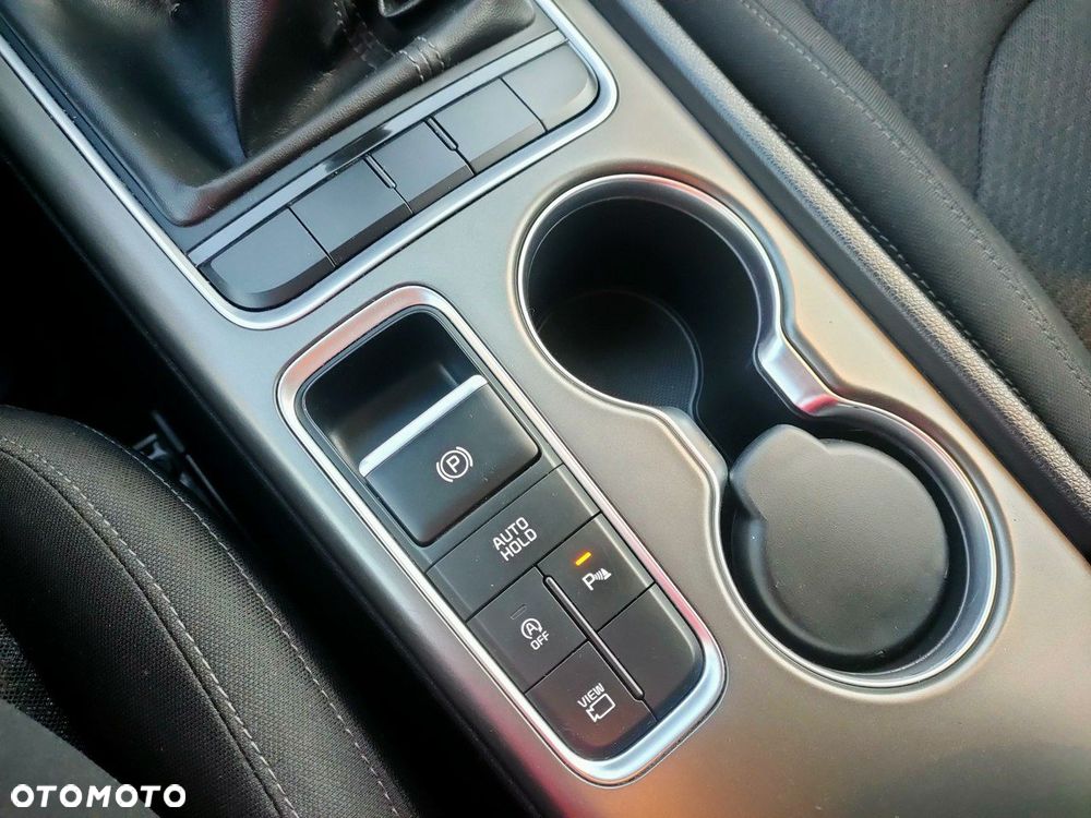 Kia Optima - 27
