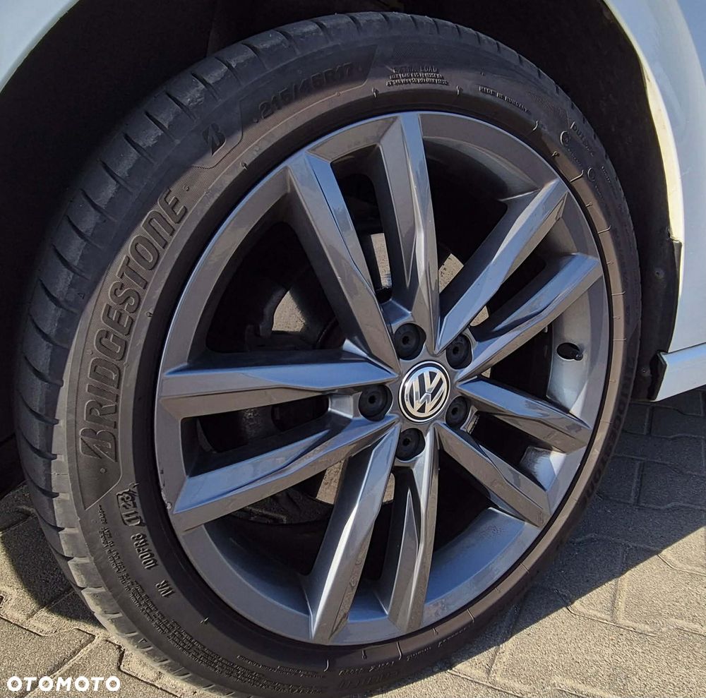 Volkswagen Polo - 12