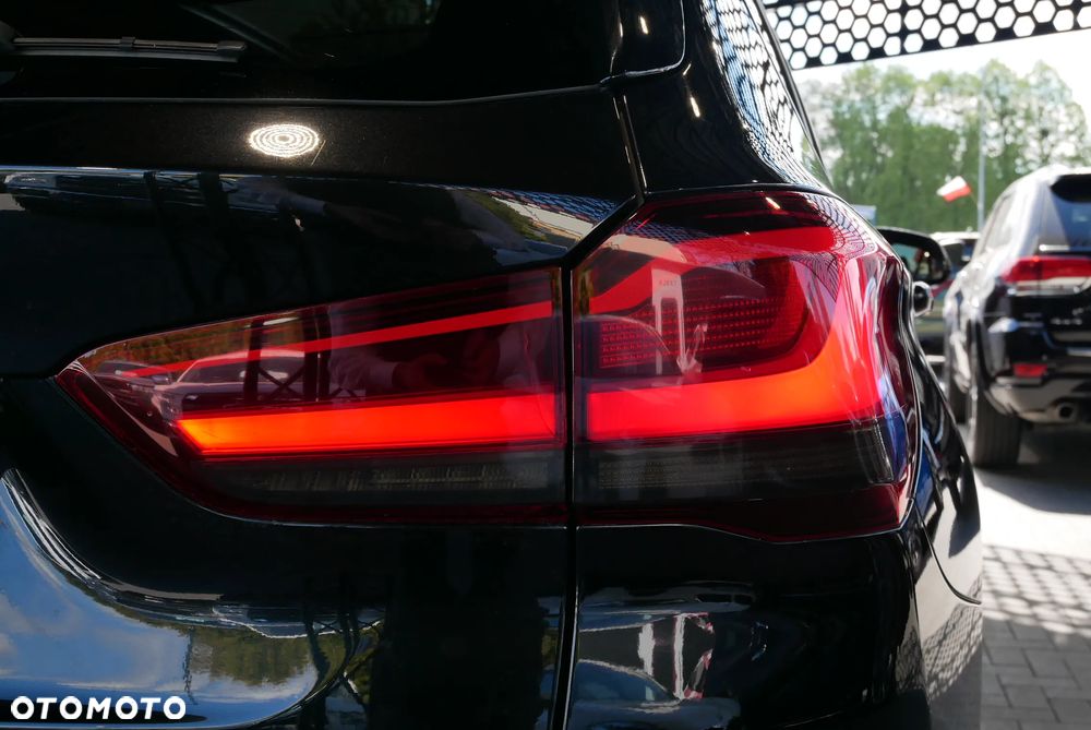 BMW X1 xDrive28i - 36