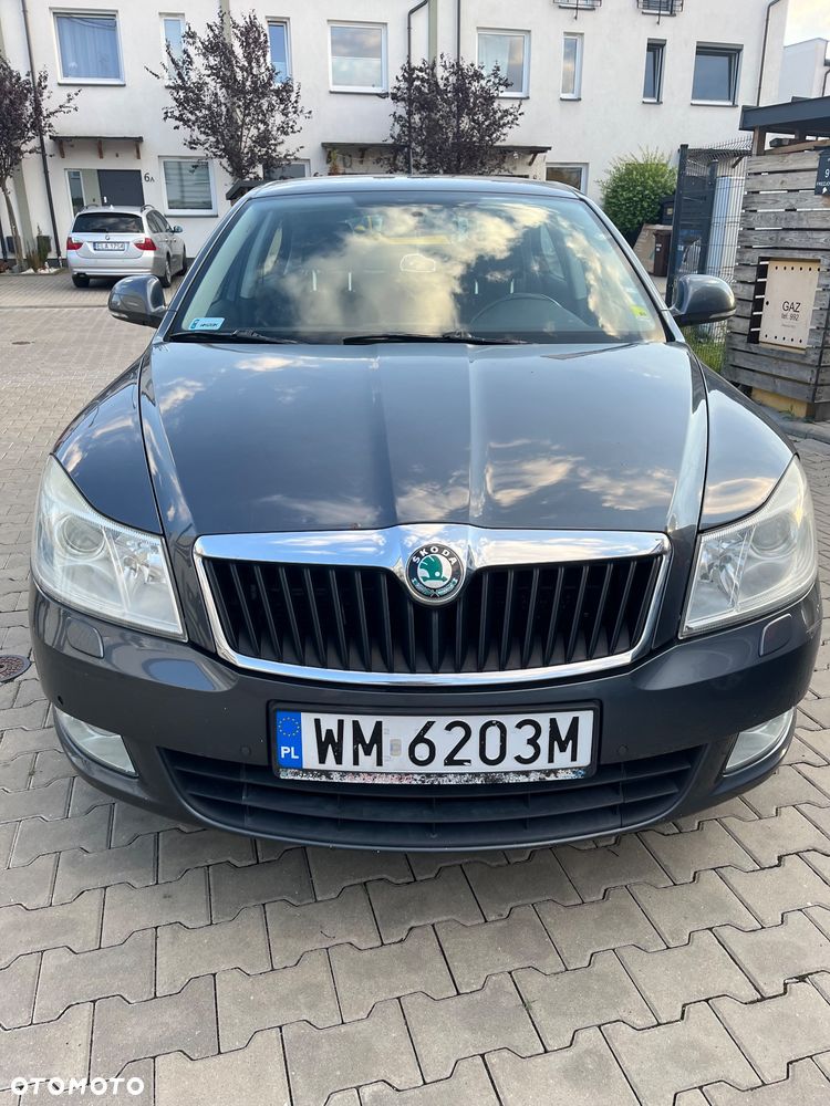 Skoda Octavia 1.6 TDI Ambiente - 2