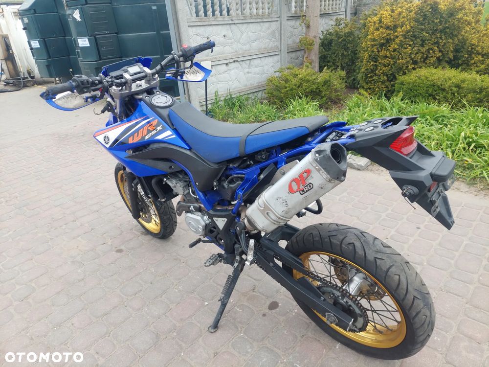 Yamaha WR - 4