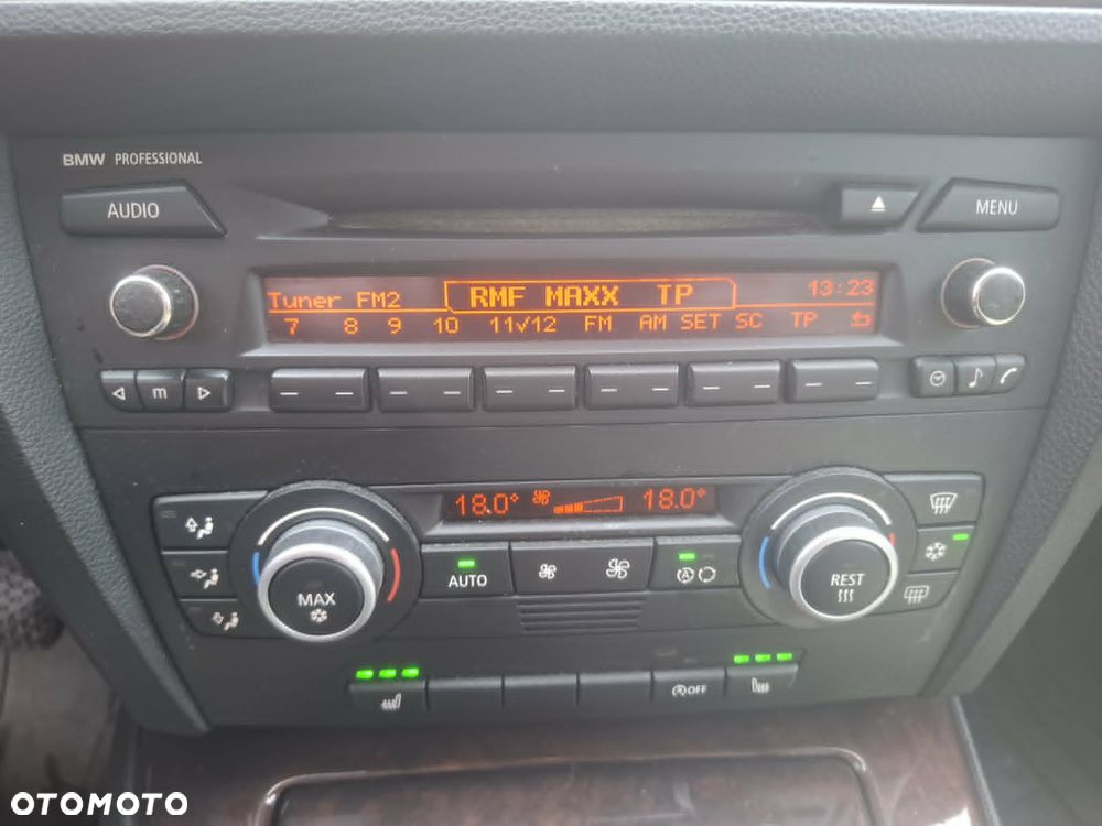 BMW Seria 3 320d - 13