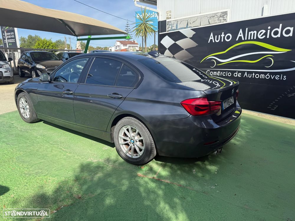BMW 320 d Advantage - 6