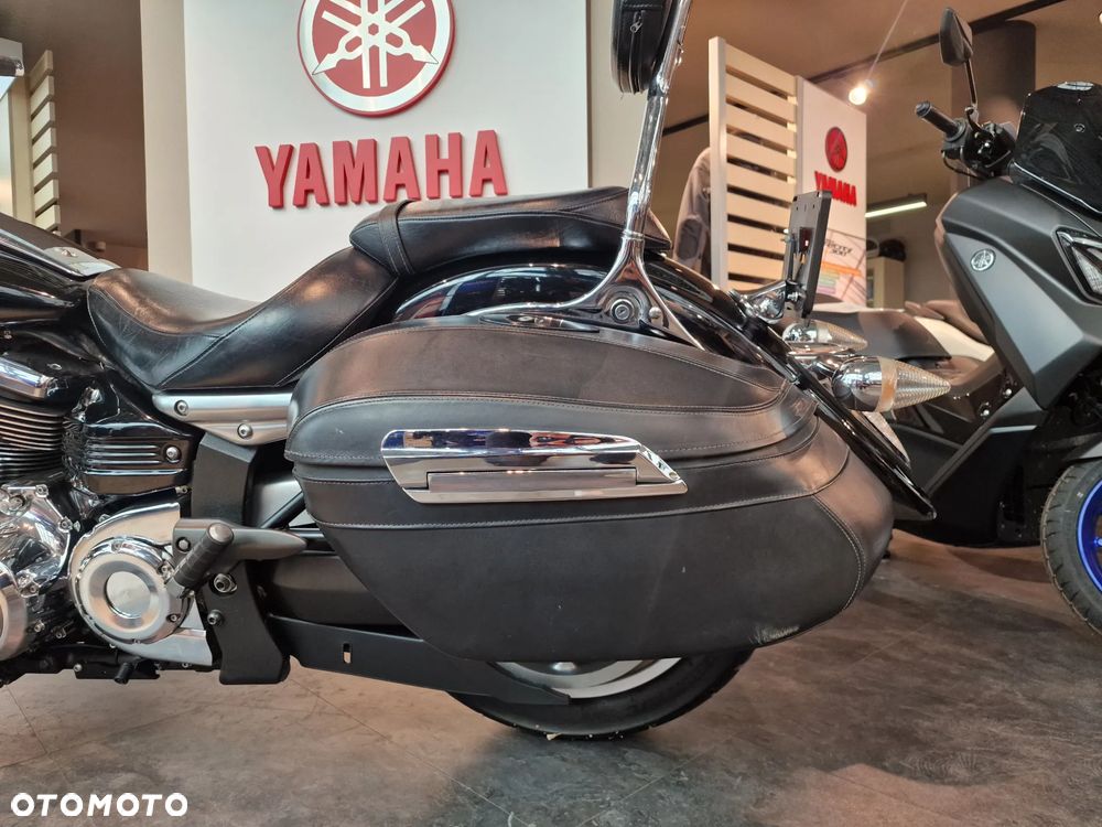Yamaha XVS - 6