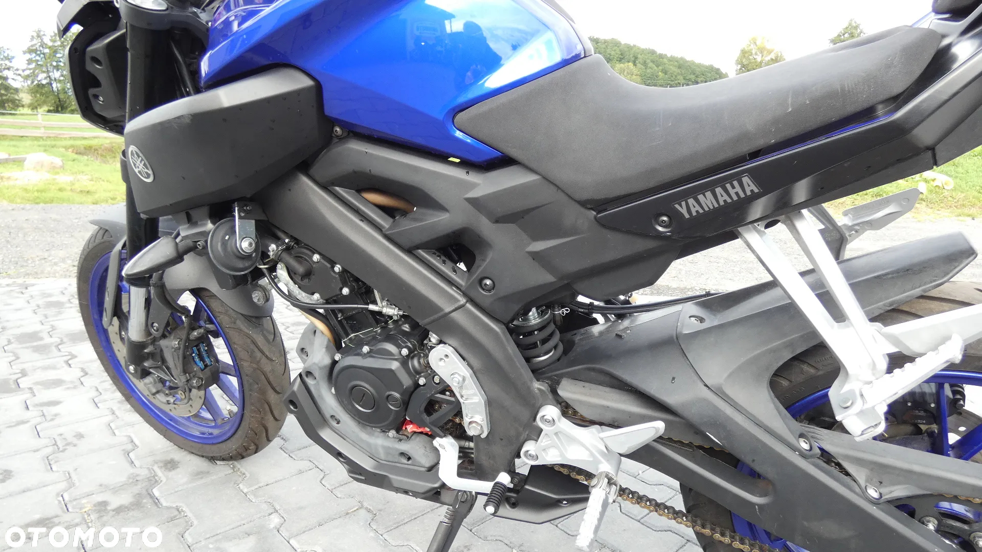 Yamaha MT - 12
