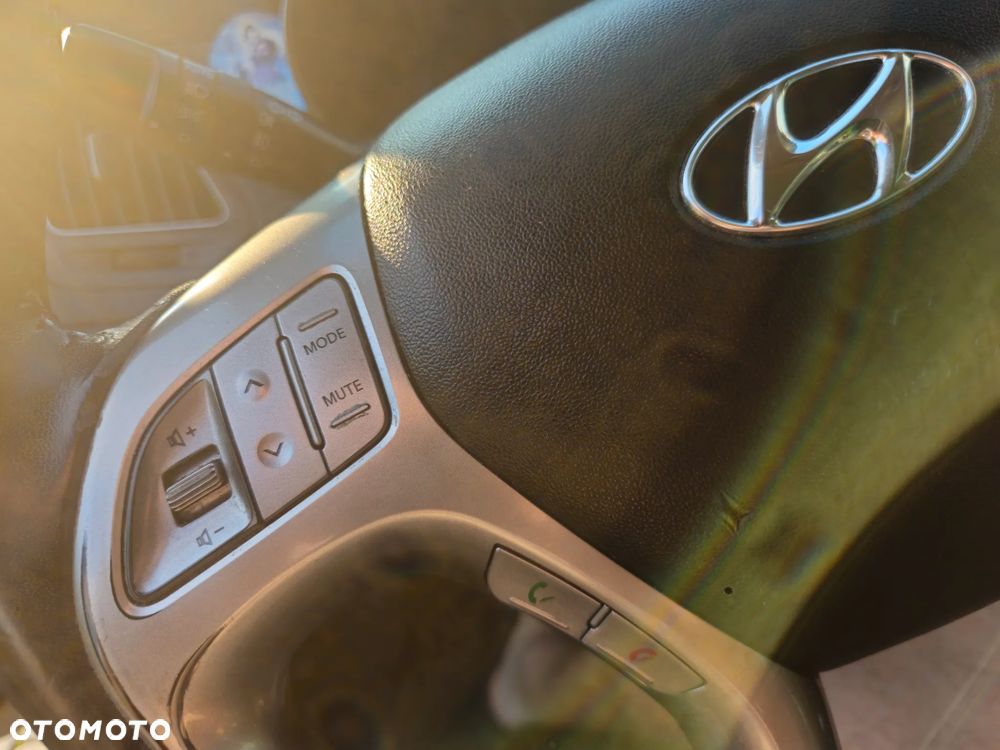 Hyundai ix35 2.0 CRDi Premium 2WD - 15