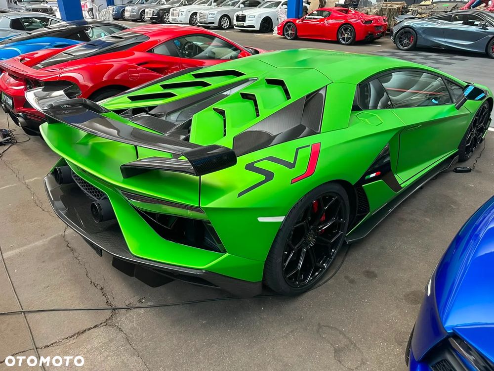 Lamborghini Aventador SVJ - 8