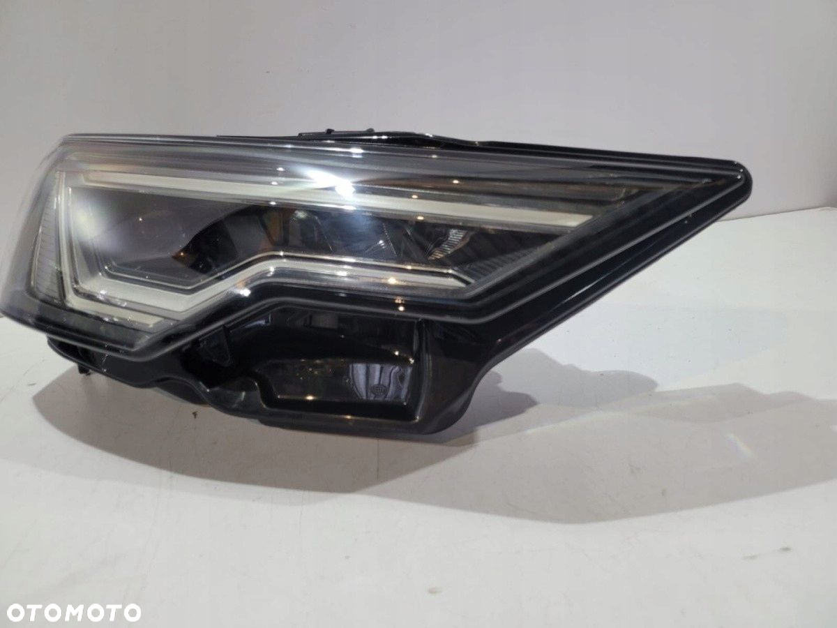 Audi A6 C8 4K Lampa przednia Full Led R - 12857 - 3