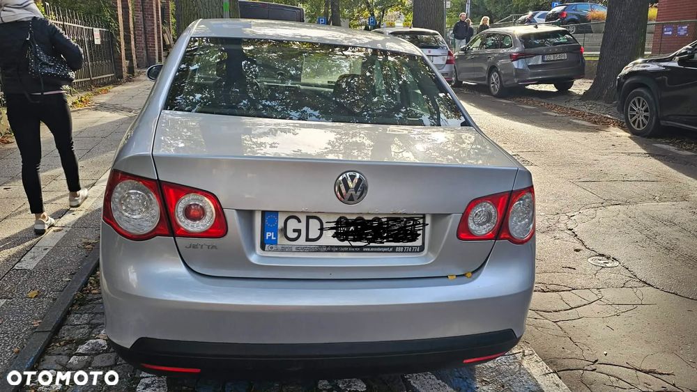 Volkswagen Jetta 1.6 TDI DPF Comfortline - 5
