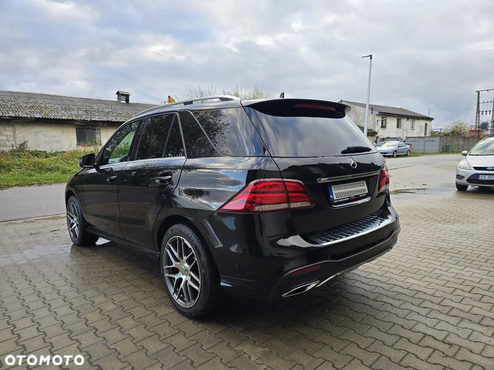 Mercedes-Benz GLE 350 d 4-Matic - 13