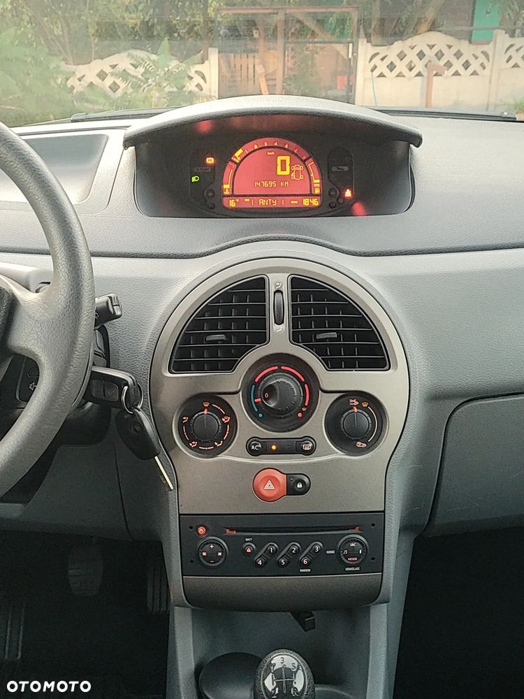 Renault Modus - 18