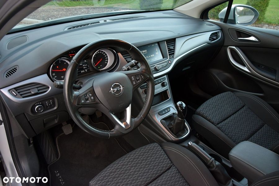 Opel Astra 1.6 D Start/Stop 120 Jahre - 7